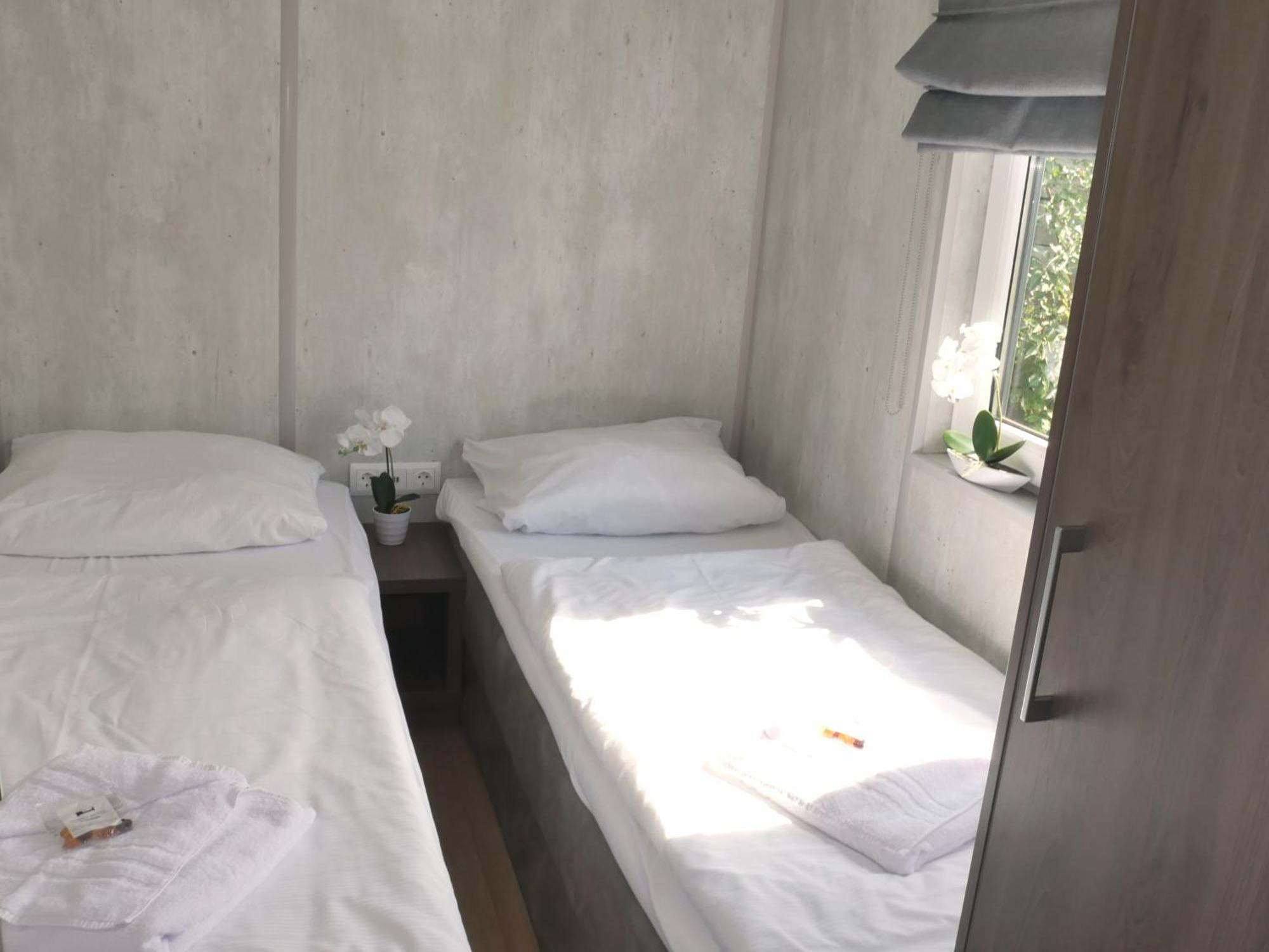 Sunny Hotel Щраубинг Стая снимка